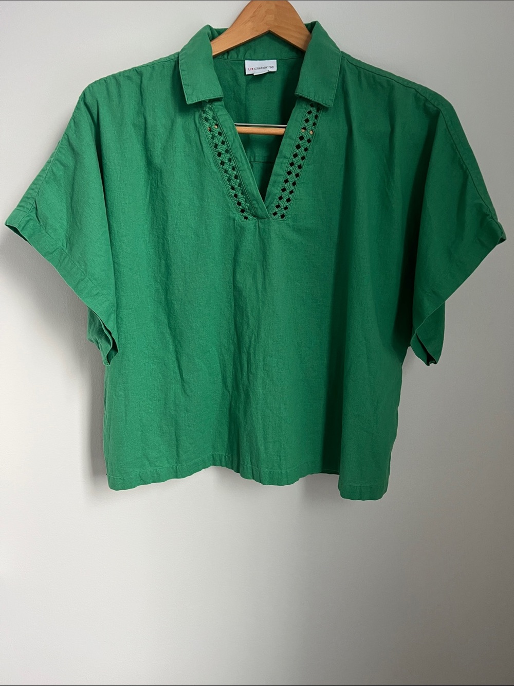 Liz Claiborne | Kelly Green V-Neck Crochet Trim Dolman Sleeve Tunic Size XL